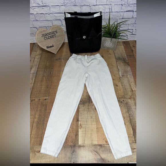 Lululemon the lab pants - Picture 1 of 10